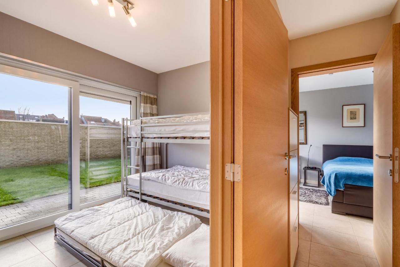 Luxury Apartment With Garden Close To The Beach オステンド エクステリア 写真